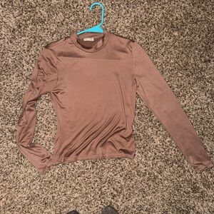 Set of 3 long sleeve undershirts for layering